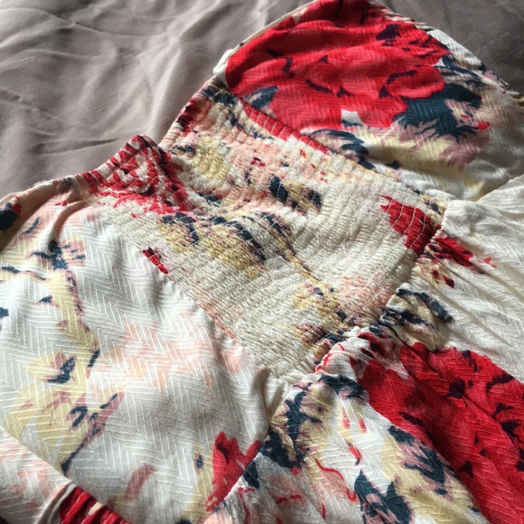 Kimchi Blue  - Floral Flowy Strapless Mini Dress - Picture 3 of 7